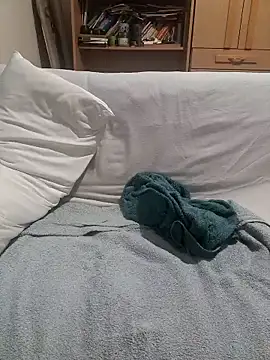 peti_19 Adlı Modelin Canlı XXX Sohbeti