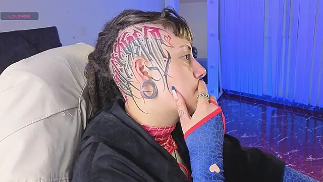 Czat XXX na żywo – _sharlotte777