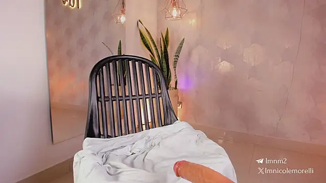 Nicolemorelli2 即時 XXX 聊天