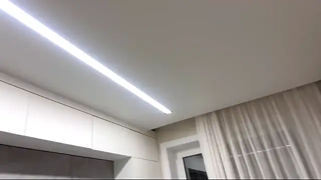 SweetMiaXO's Live XXX Chat