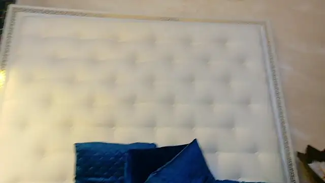 karissia: онлайн-секс-чат