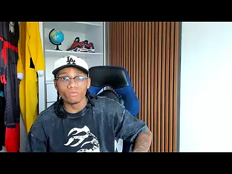 yandi_hot webkamerás műsora