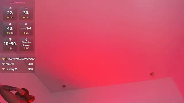 XXX chat uživo modela MirandaSould