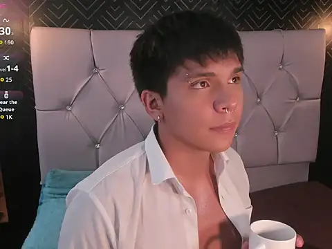 Thiago_Kozak Webcam-Show