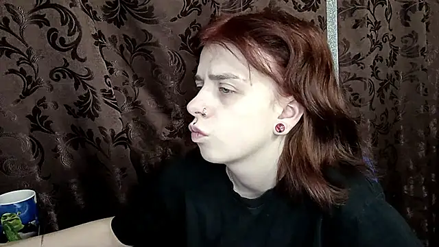 دردشة IleanaPishko الجنسية المباشرة