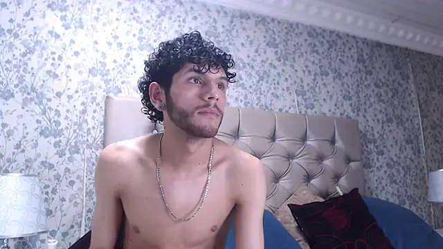 Pokazy przed kamerką – LuckySammer