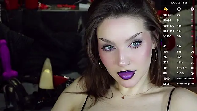 MistressDarsy's Webcam Show