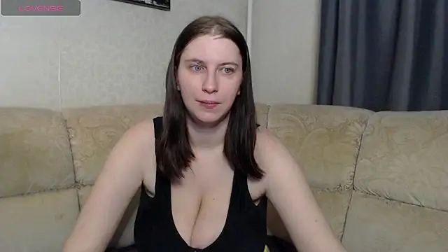 LiyaSilve Obrolan Langsung XXX