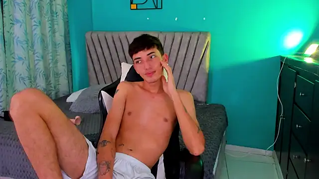 Maikol_OrtizのライブXXXチャット