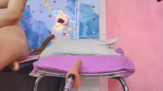 Chat +18 de lorrayne_ ao vivo