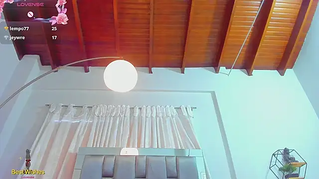 milfhorny_69 即時 XXX 聊天