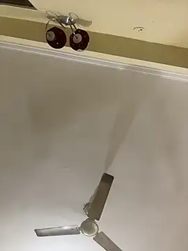 Živý XXX chat indianshycouple