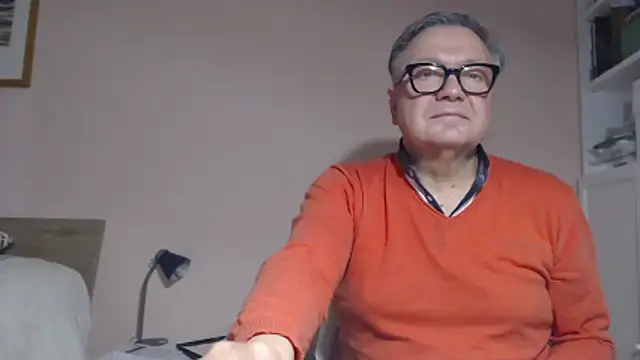 YOU6me 在線直播表演