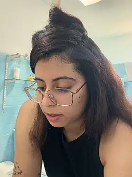 XXX chat uživo modela LaHijaDelPecado