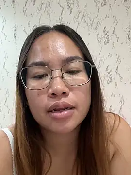 Ponthip – webcam-show