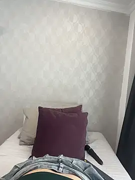 dayis_butera 即時 XXX 聊天