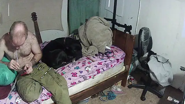 jaxx12369 Adlı Modelin Canlı XXX Sohbeti