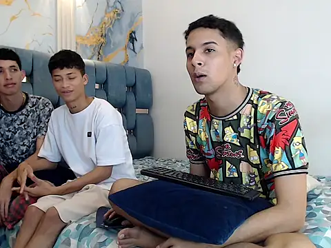 GOLD_BOYS Chat XXX live