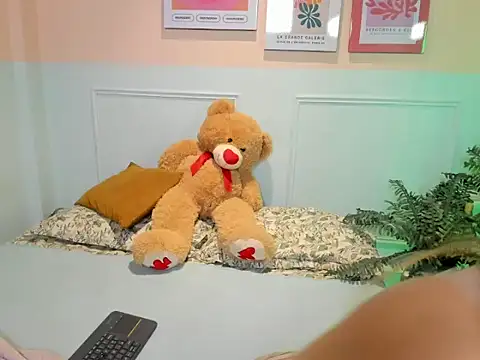 Lia_Monnet – Live XXX-chat