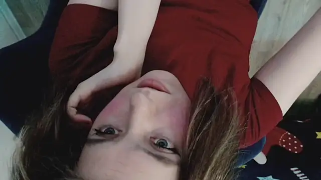 Chat XXX en directo de CranberryHot