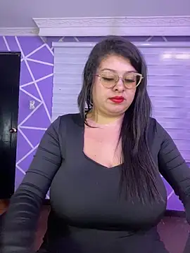 MiiaaJoness Chat XXX live