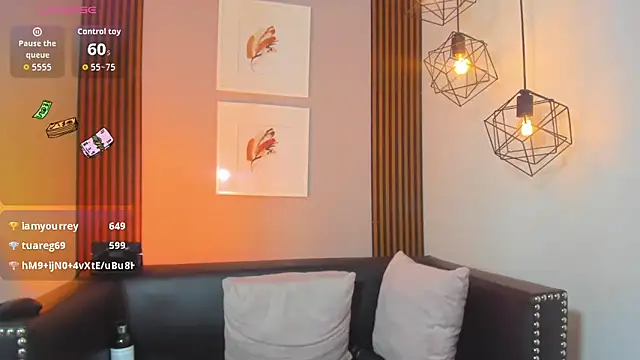 Nahiajhonson_ 网络视讯表演