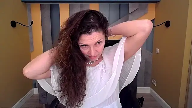 EllaLong লাইভ XXX চ্যাট