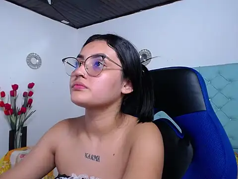 kathe-mills235: απευθείας συνομιλία ΧΧΧ