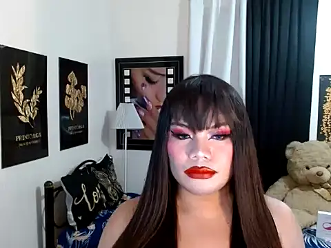 Show de TSbrianaHugeCock na webcam