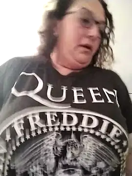 _Saraqueen Chat XXX in diretta