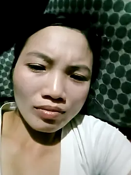 Chat +18 de ngan-cute ao vivo