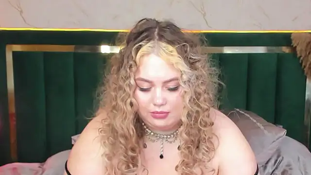 Chat +18 de rosal1a ao vivo