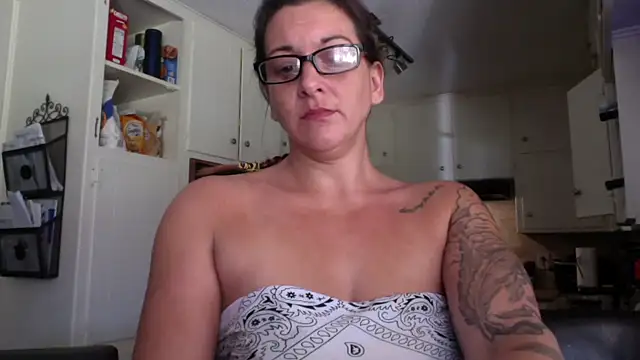 bella8769 live XXX chat