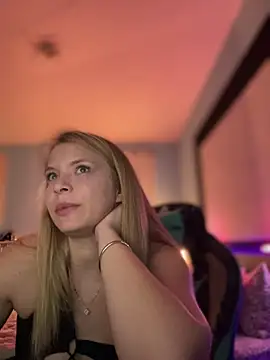 AnastasiaAniess Show in webcam