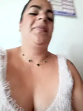 Czat XXX na żywo – Mia-Glow