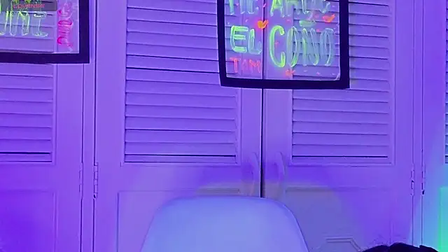 DulceRouss_ Chat XXX live