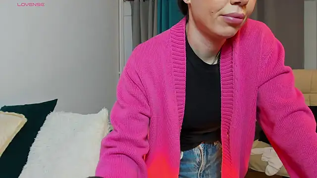 SeductiveBella élő XXX-chatje