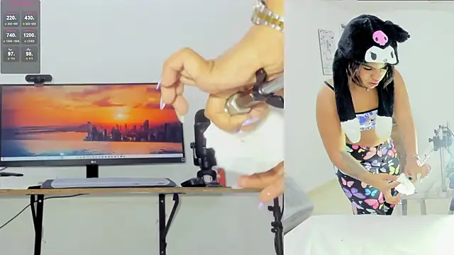 Rosy_Emely Live XXX Chat