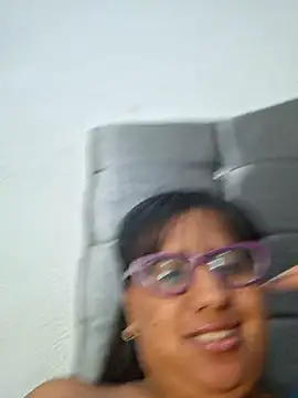 XXX chat uživo modela ZaidaWet