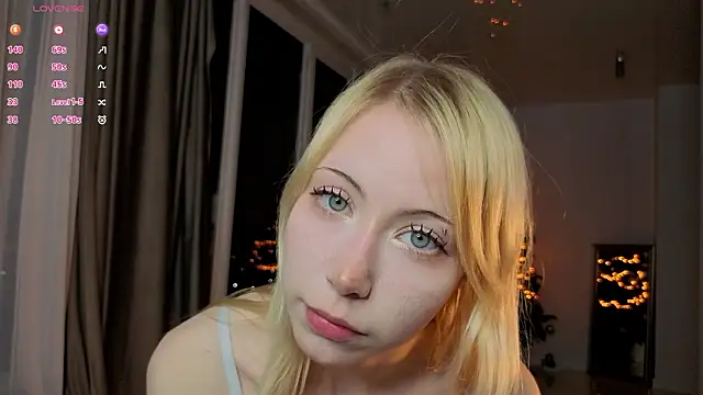 UWU_flower's Live XXX Chat