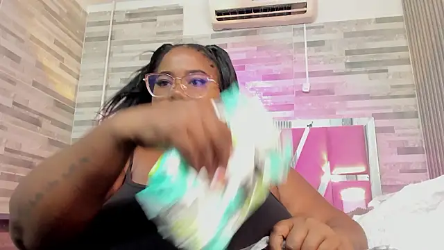 RenataFoxter Live XXX-chat