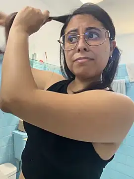 LaHijaDelPecado: онлайн-секс-чат