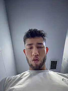 liam_bronw Webcamshow