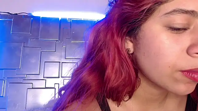 lunabloom2 Chat XXX live