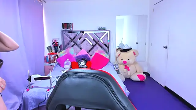 Luna_Analya Chat XXX in diretta