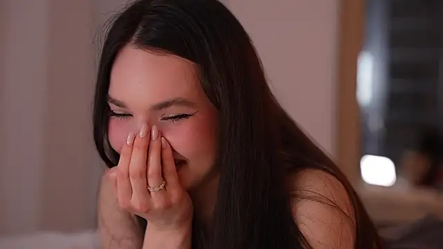 ibiddin Live XXX chat