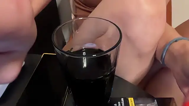 karo123421 现场XXX聊天