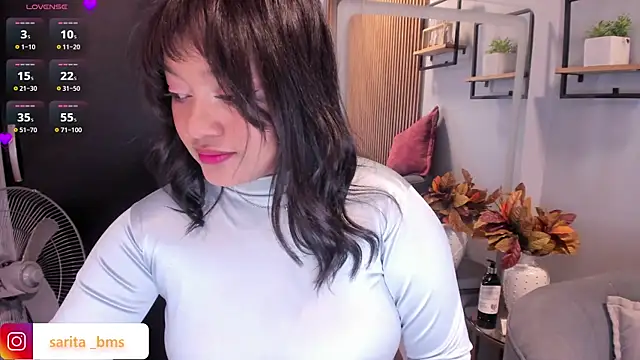 Sariitaa_ live XXX chat
