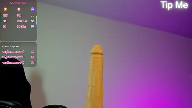 april_dumont's Live XXX Chat