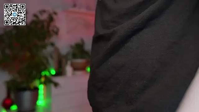 Chat +18 de MrsTenderBeast ao vivo